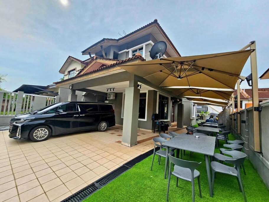 Cozy Holiday Home Karaoke Bbq Bukit Indah Jb Johor Bahru Eksteriør billede